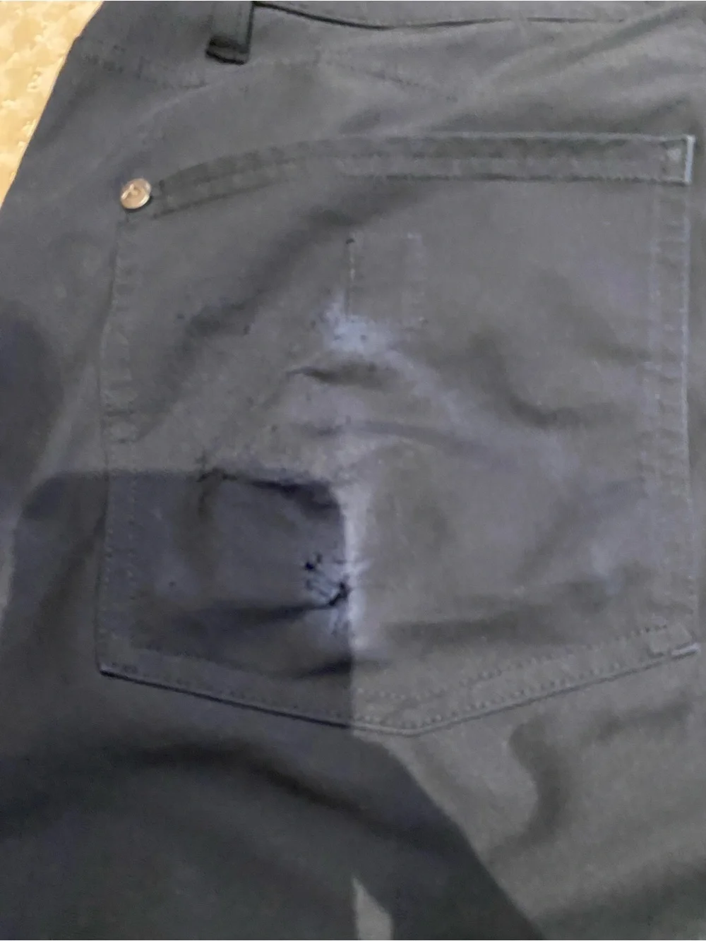 Vuori mens pants size 33